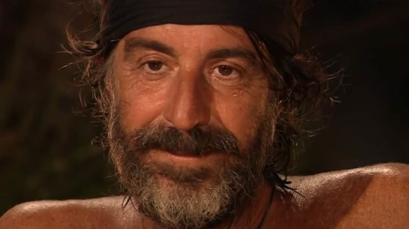 Marco Mazzoli indaga su un naufrago: “È stato con uomini, ora sta con una donna” preview