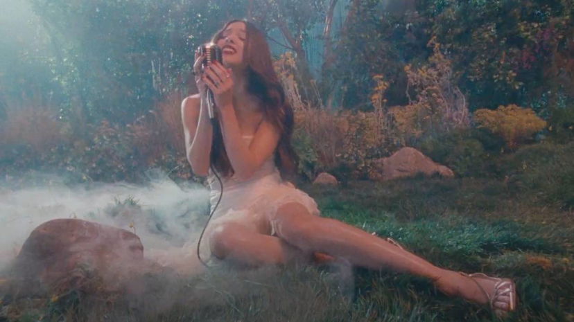 Olivia Rodrigo è tornata con il singolo Vampire: “Parla del suo ex” preview