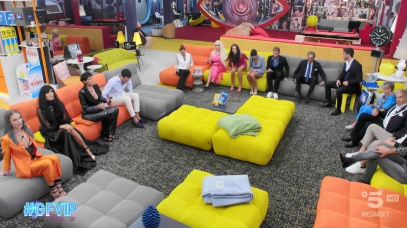 Ex gieffina si candida per tornare al GF Vip in una nuova veste, appello a Signorini preview