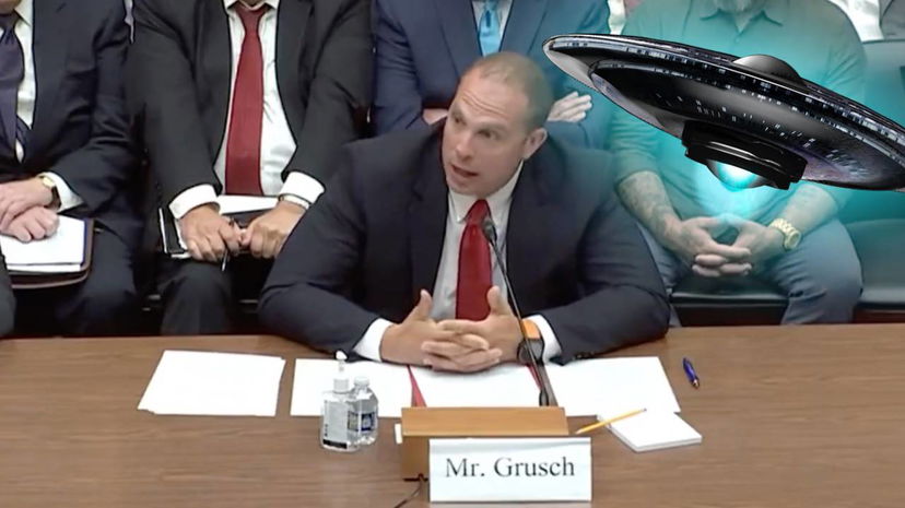 UFO e alieni esistono, le dichiarazioni choc di un pilota e un ex agente alla Camera in USA preview