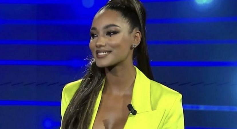 Grande Fratello Vip: le 6 donne a un passo dalla firma, c’è anche Samira Lui preview