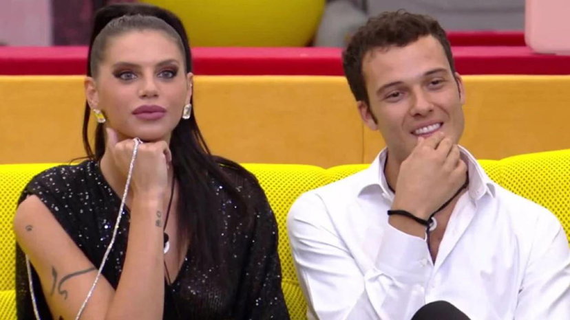 Fiordelisi sulla rottura con Donnamaria, poi cancella tutto: “Illudi le persone” preview