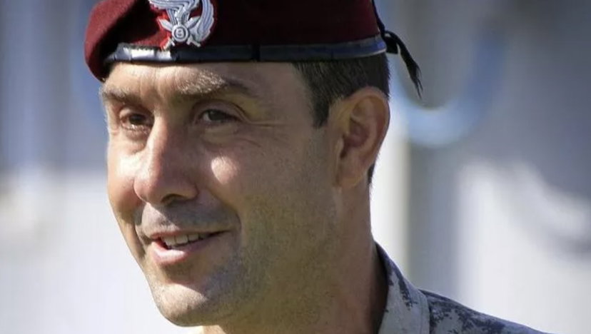 “Omosessuali non siete normali”, polemiche per il libro del generale dell’esercito preview