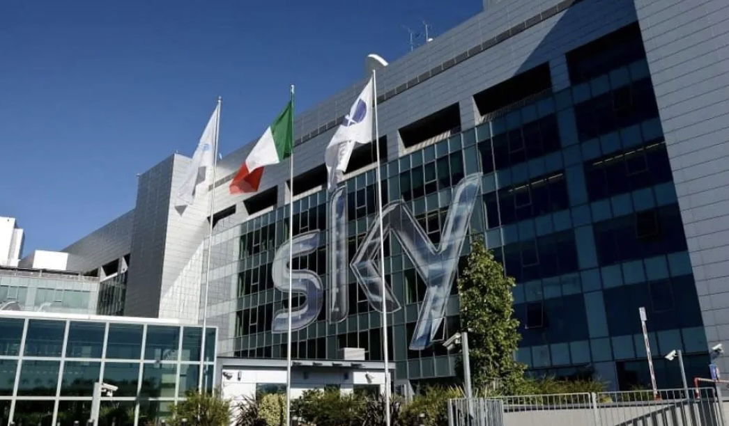 uomo morto sky