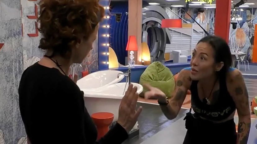 Beatrice Luzzi e la prima discussione al GF: “Non dico bugie!” preview