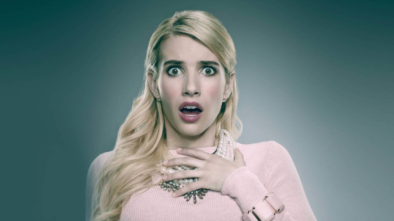 Emma Roberts accusata
