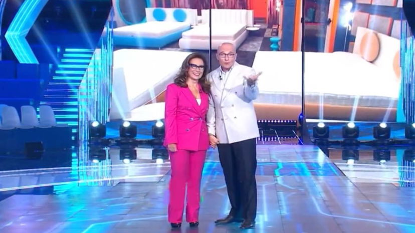 Nuova casa del Grande Fratello: Signorini mostra le immagini preview