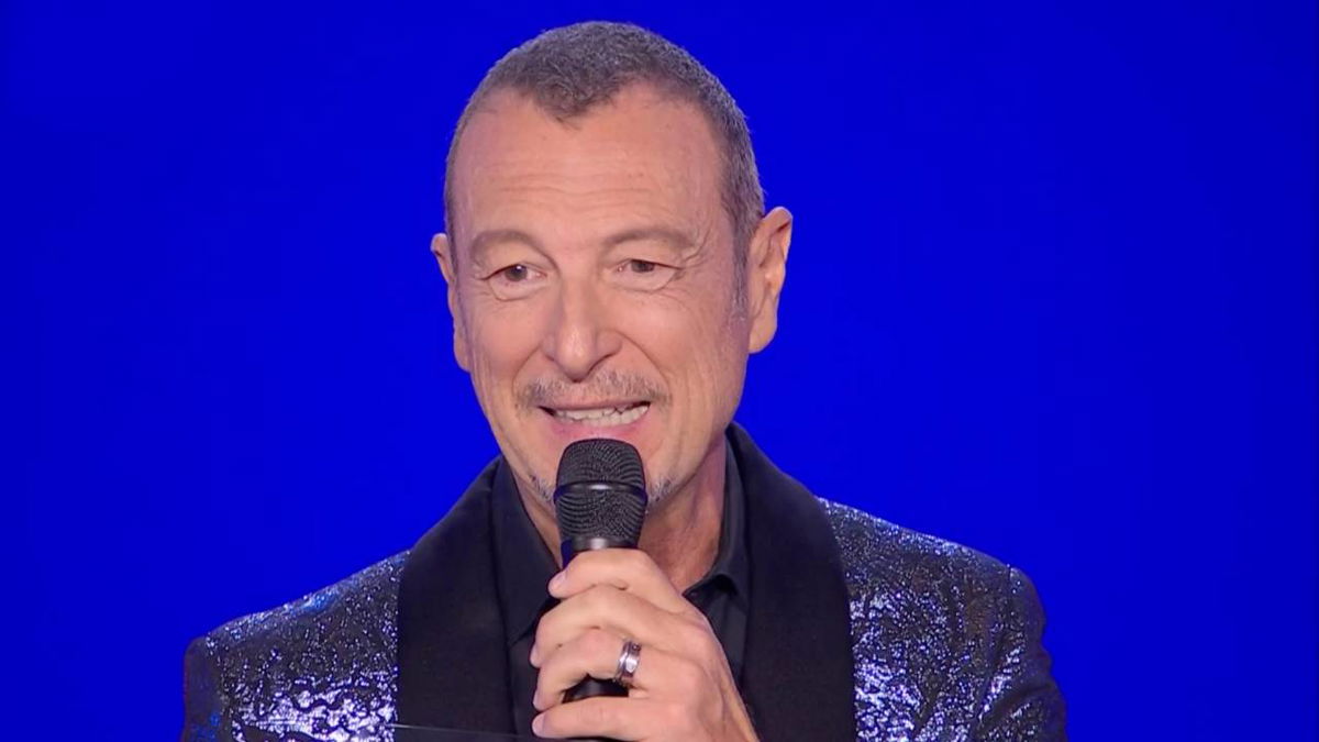 Tim Music Awards: Amadeus sulle canzoni che sta scegliendo per Sanremo 2024 article-post