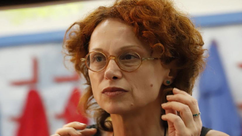 Beatrice fa una gaffe su uno sponsor del GF, poi chiede: “Sei fascista?” preview