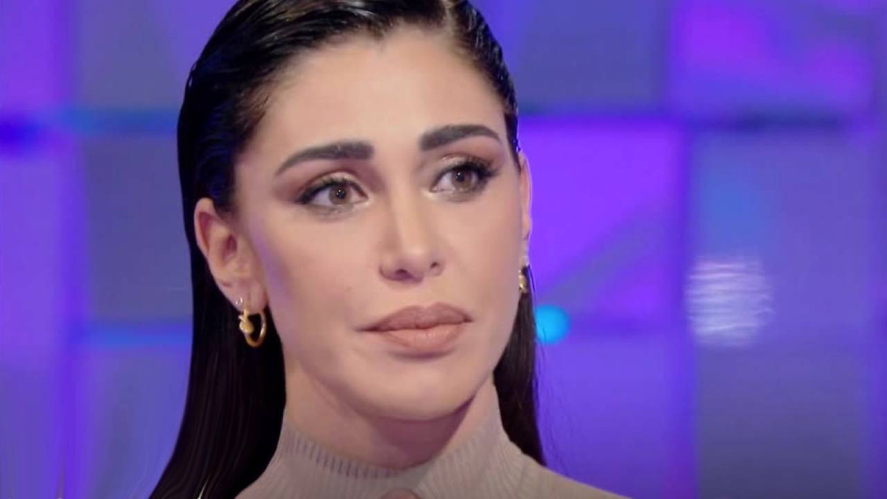 Belen torna a parlare