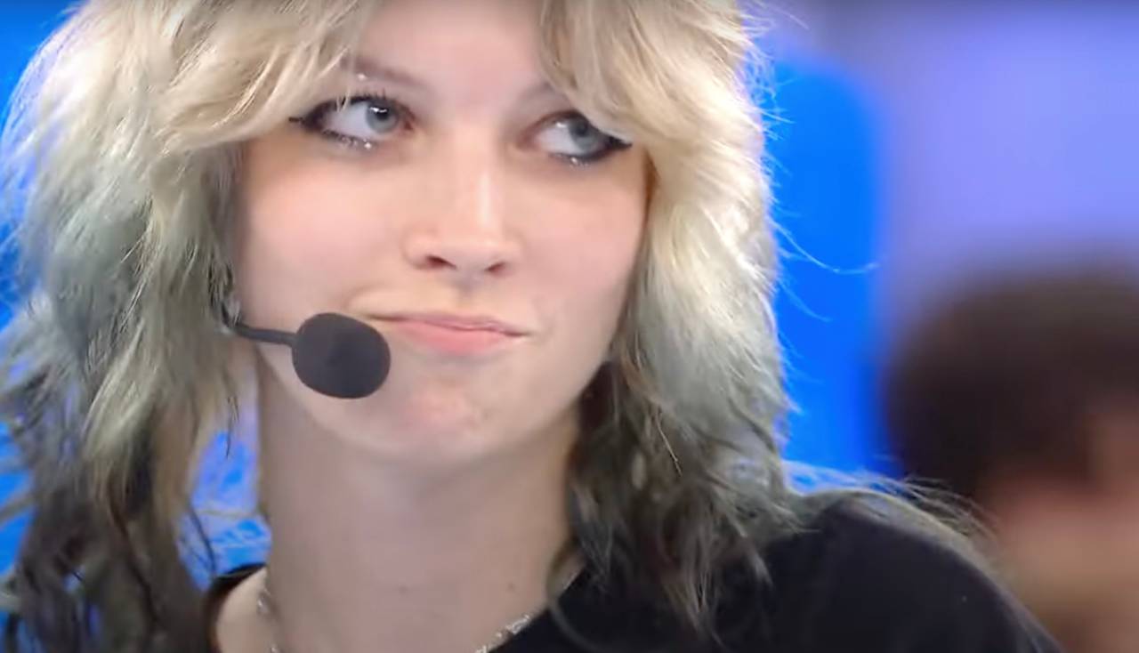 Mew Amici Cantante