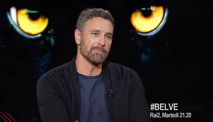 Francesca Fagnani lo definì l’ospite più noioso di Belve, ora Raoul Bova ha risposto preview