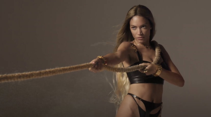 Red Light di Elodie: uscito a sorpresa il nuovo album preview