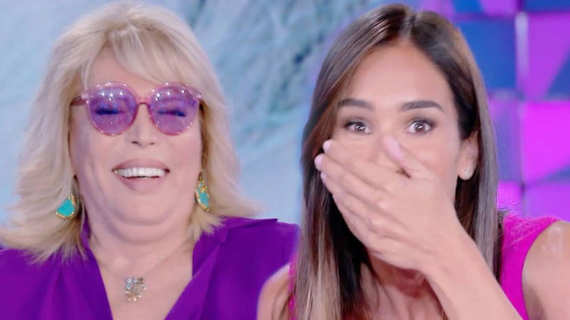 Uscita di scena epica di Amanda Lear a Verissimo: reazione della Toffanin preview