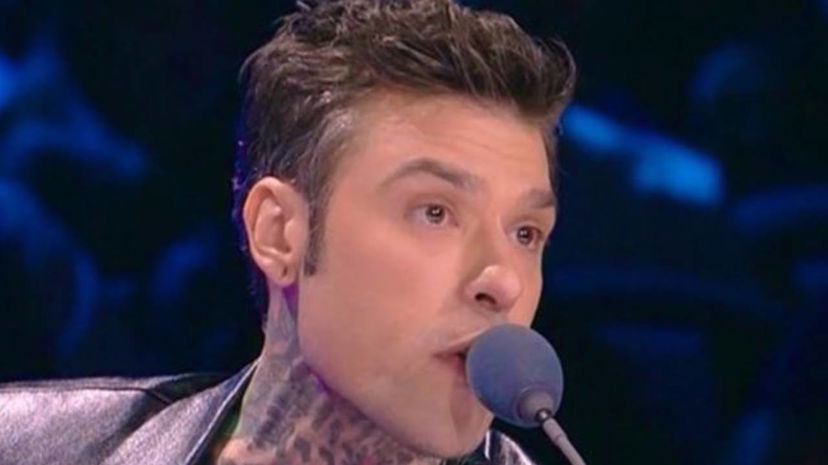 Fedez replica in diretta a X Factor a Morgan: “Non lecco i piedi alla Meloni” preview