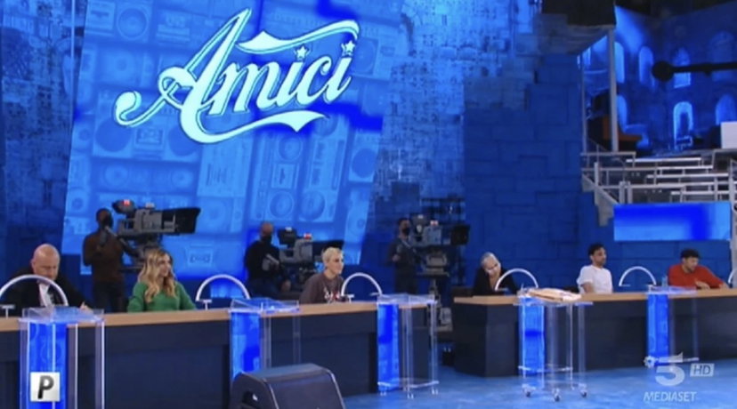 Eliminazione choc ad Amici, ecco le anticipazioni ufficiali preview