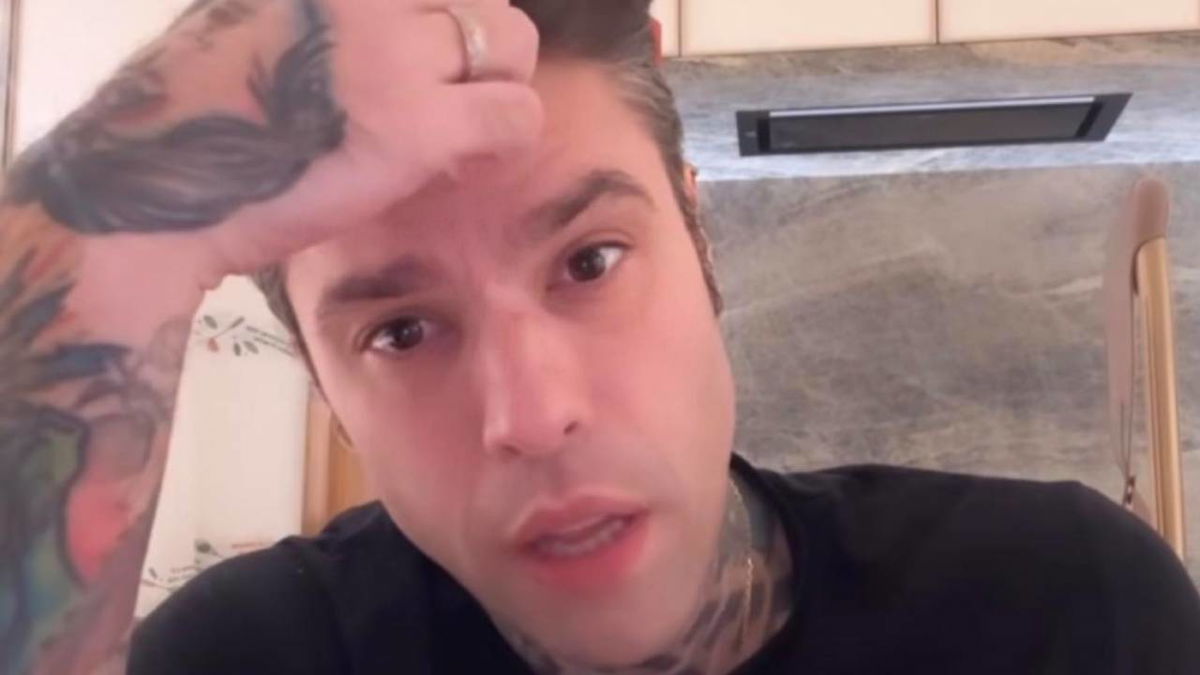 Avvocato e Polizia postale, Fedez sbotta dopo un attacco disgustoso article-post