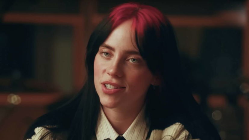 Billie Eilish sul suo coming out: “Non era già ovvio?!” preview
