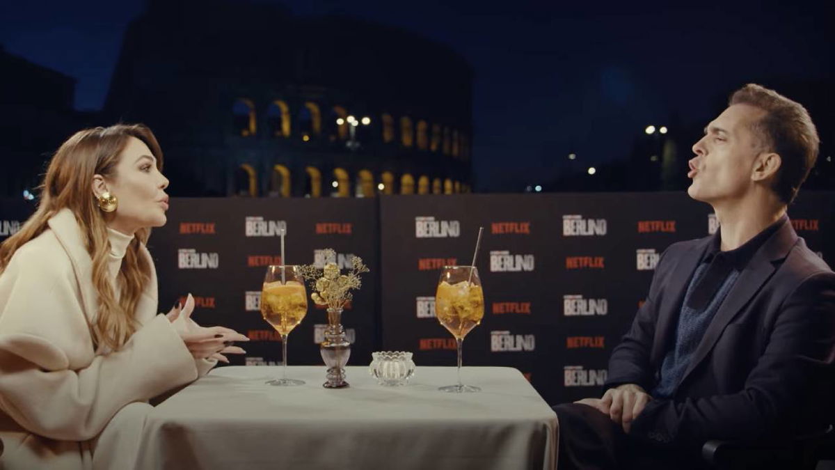 Blasi-Berlino si prendono “du Spritz” davanti al Colosseo, l’intervista completa realizzata da Ilary article-post