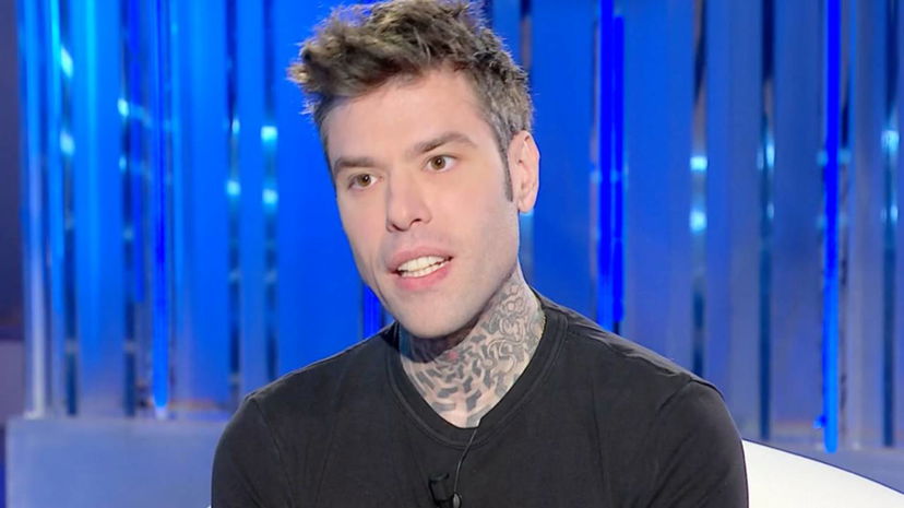 Domenica In, Fedez: “Ho pensato di fare un gesto estremo, salvo grazie alla mia famiglia” preview