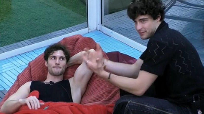 Ex naufrago interessato a Vittorio e Federico: “Entro al GF anche gratis” preview