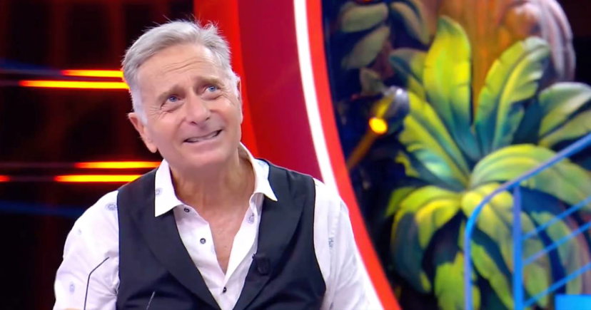 Ascolti 15 dicembre: Ciao Darwin contro The Voice Kids, chi ha vinto preview