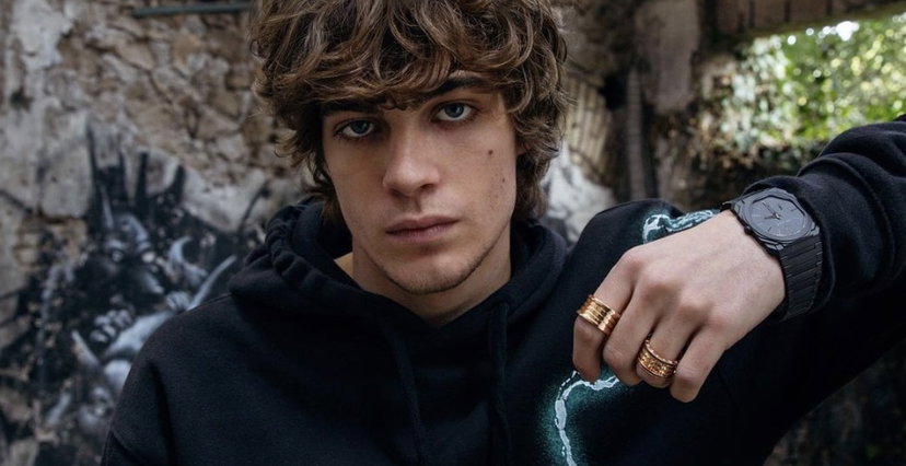 Lorenzo Zurzolo fra gli uomini più belli del mondo secondo People preview