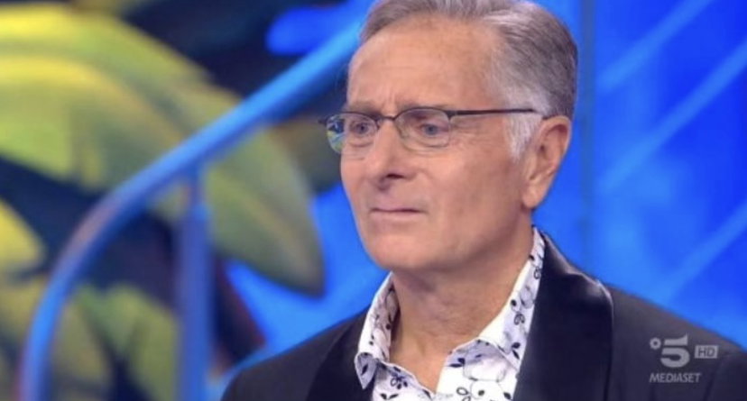 Ciao Darwin: Paolo Bonolis si auto-doppia per correggere una battuta su Barbara d’Urso preview