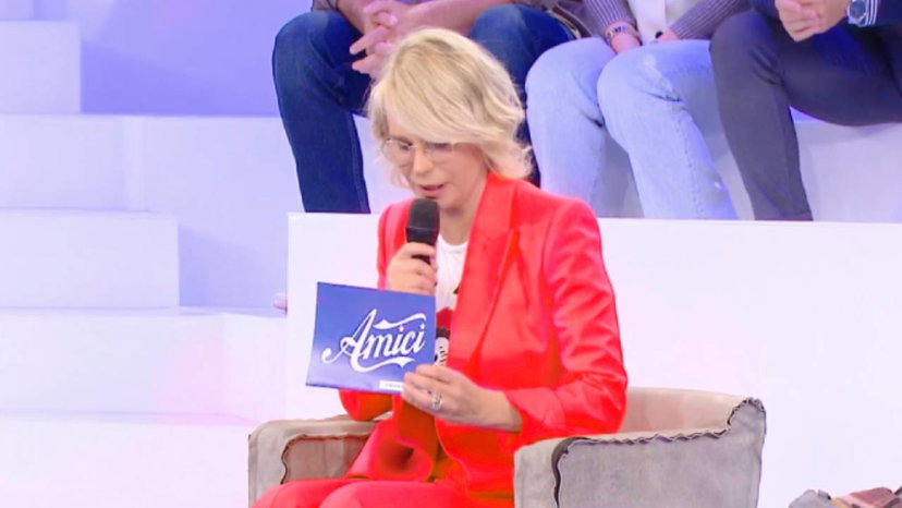 Alunni assenti in studio e ritorno di un vecchio prof: anticipazioni di Amici preview