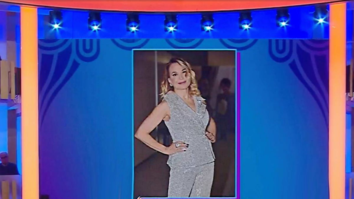 Collega di Barbara d’Urso prende le sue difese in diretta su Rai Uno article-post