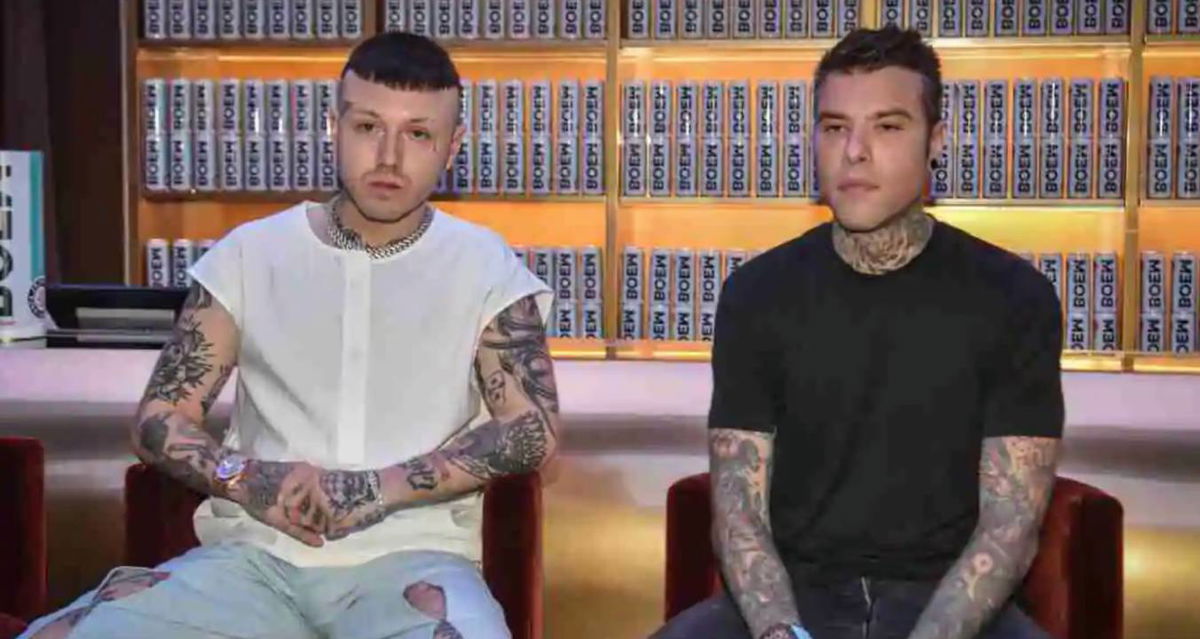 Lazza si starebbe frequentando con l’ex di Fedez article-post