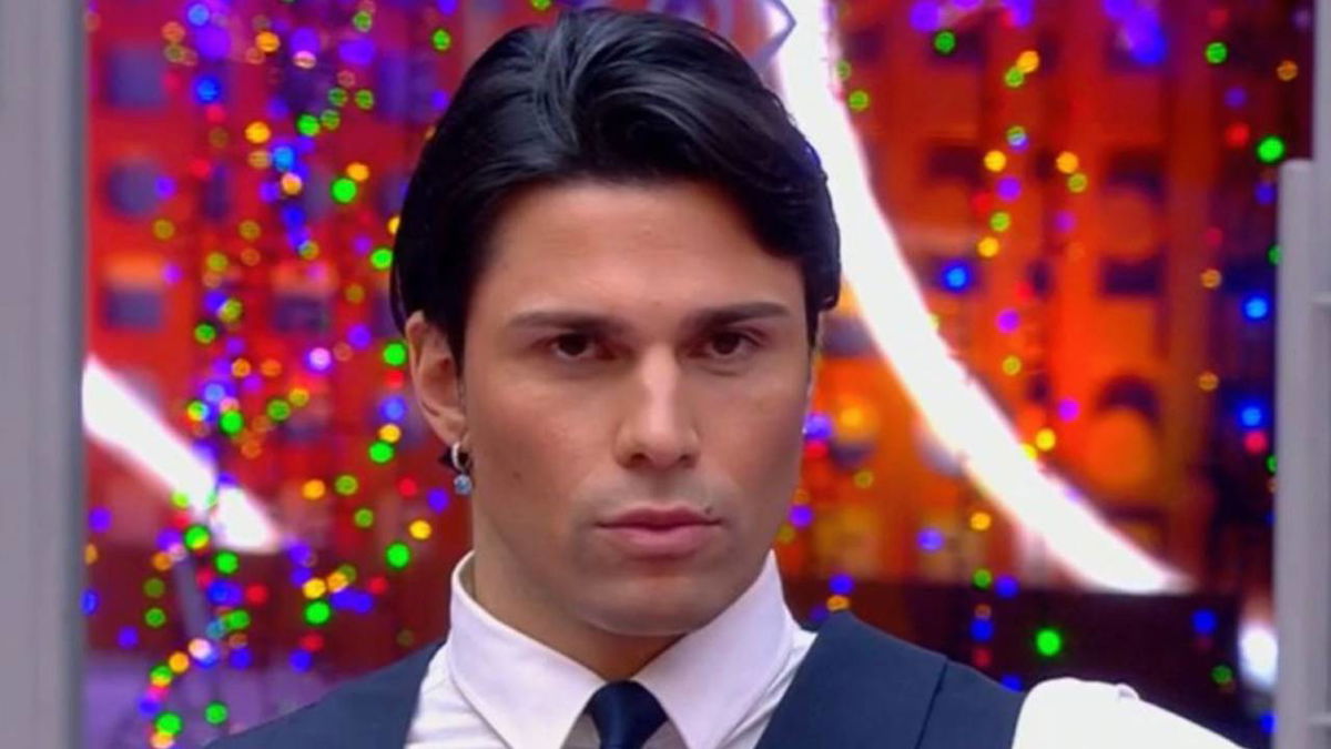 Luca Onestini entra col botto (e un nuovo look) al Grande Fratello Duo article-post