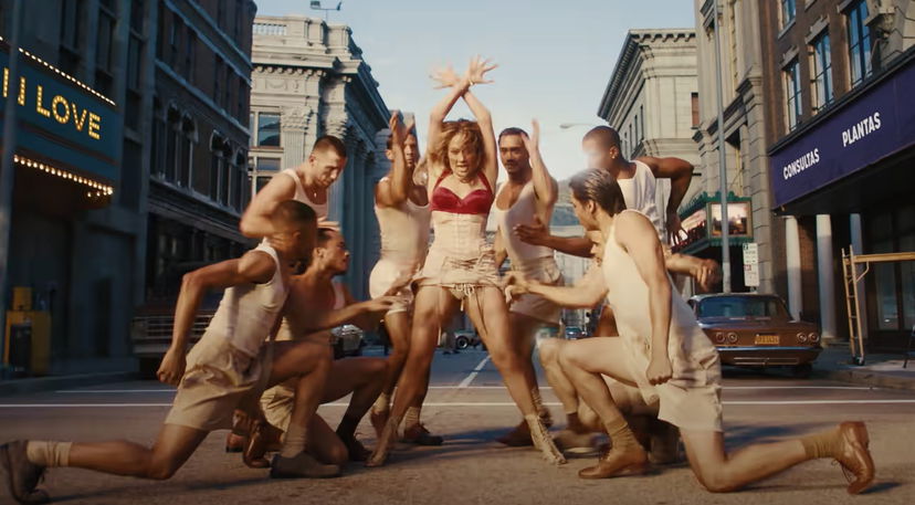 Vincitore di Amici nel nuovo video di Jennifer Lopez article-post