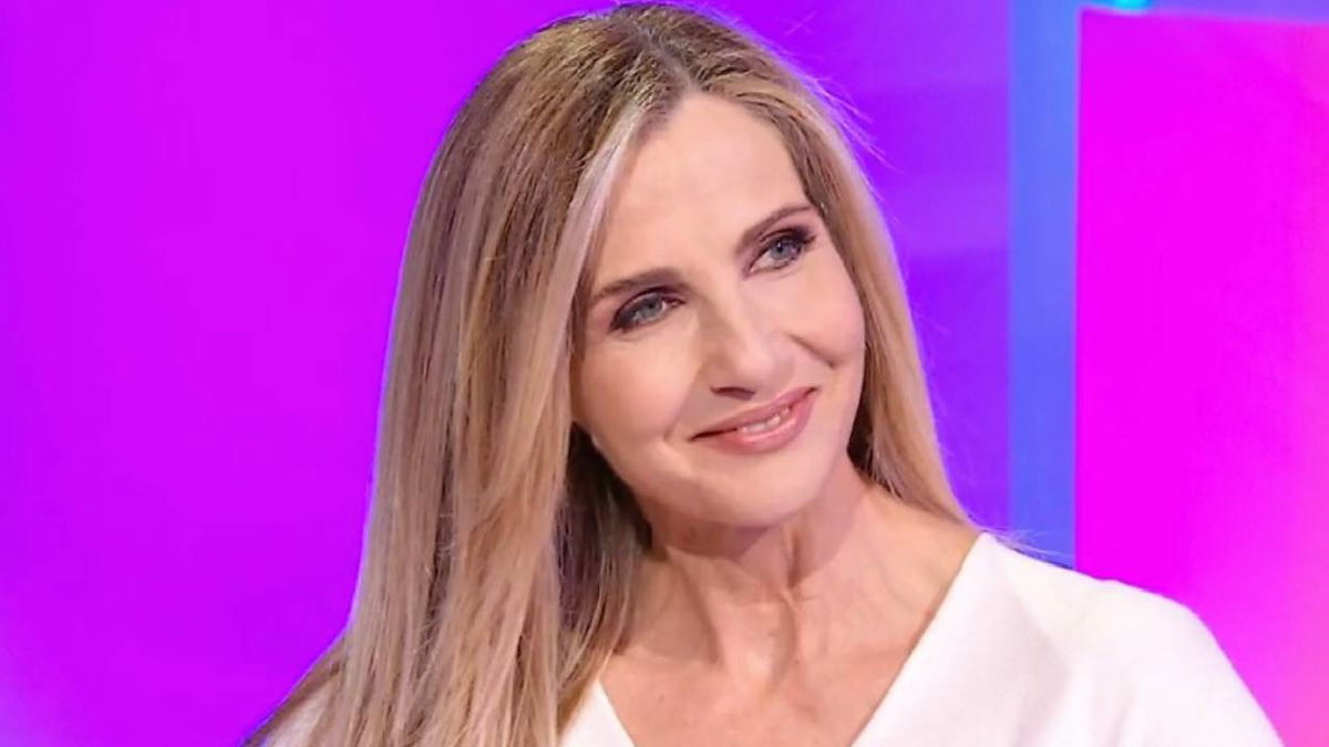 Cuccarini sul suo futuro in tv dopo Sanremo e Amici: “Ritorno in Rai?” article-post