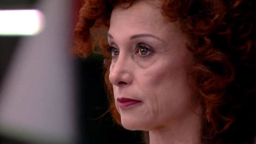 Ex vippone sulla Luzzi: “Esci dal Grande Fratello, ti bersagliano” preview