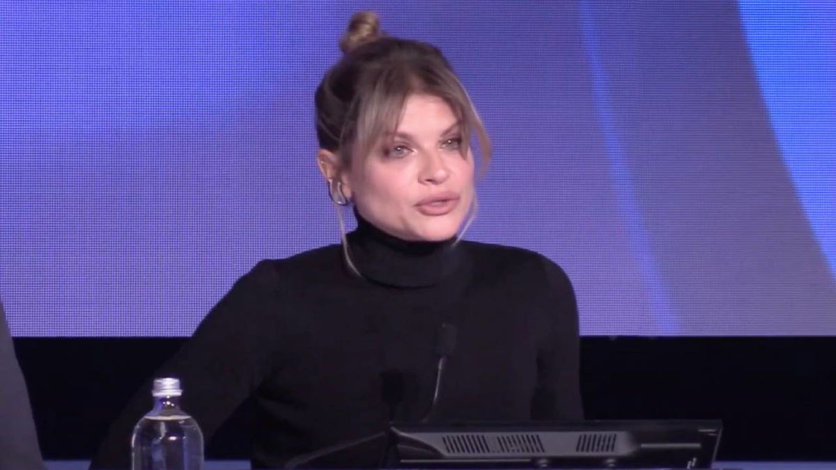 Lacrime di Alessandra a Sanremo: l’odio social e il significato del suo brano article-post