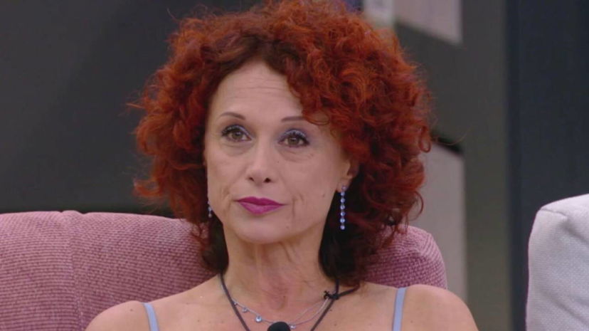 Presentatrice difende Beatrice e attacca i gieffini: “Branco, aggressivi” preview