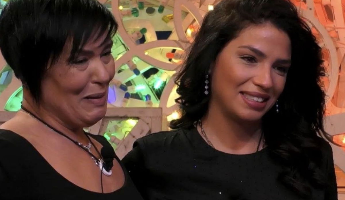 La mamma di Monia attacca Varrese dopo la sfuriata di Josh: “Uomo che offende le donne” article-post