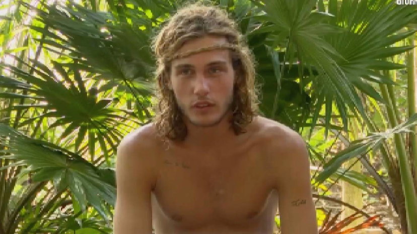 Provvedimento disciplinare per Pietro a L’Isola: interviene la produzione preview