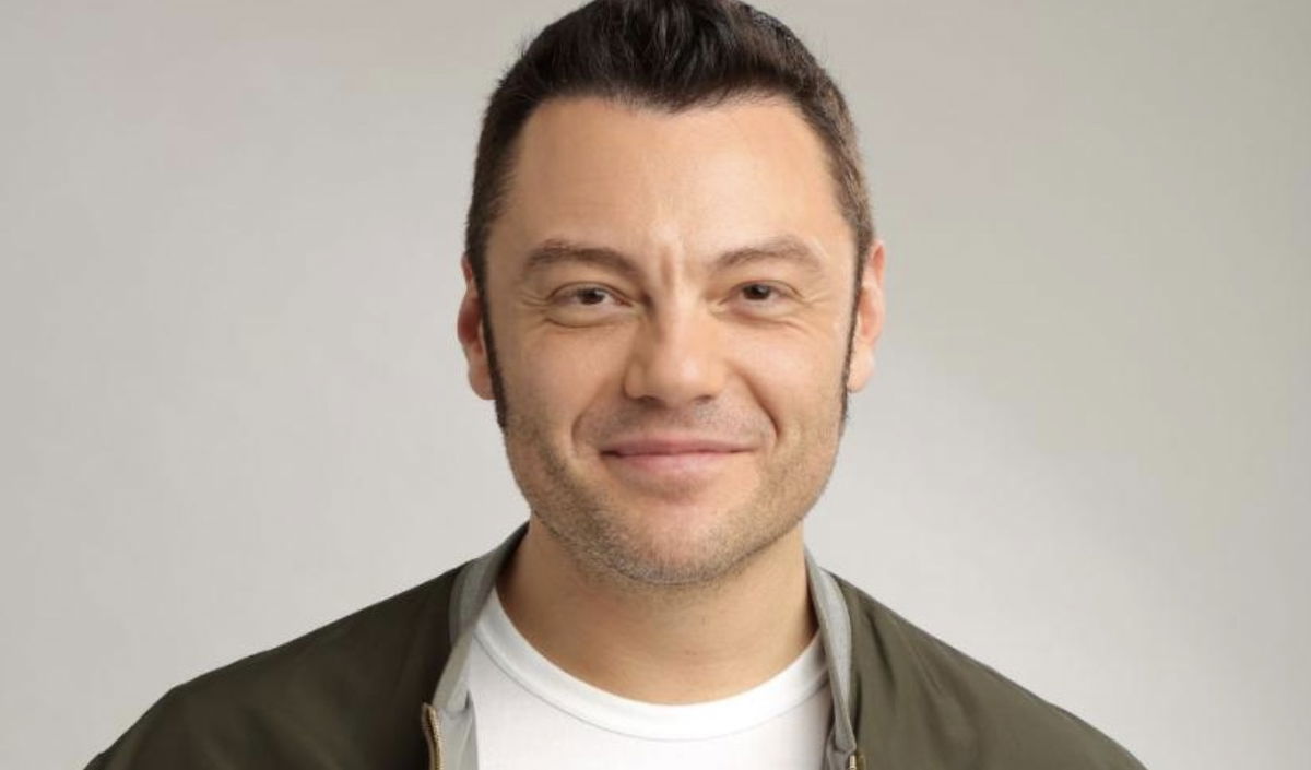 Tiziano Ferro risponde a Mara Maionchi: “Perché hai detto quelle cose? Che tristezza e che peccato” article-post