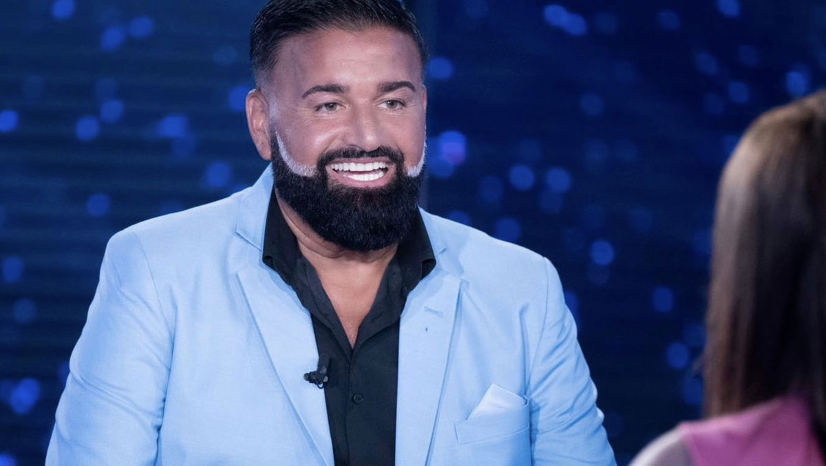 Peppe Di Napoli a Verissimo: “Mi hanno fatto esplodere la pescheria con una bomba” article-post