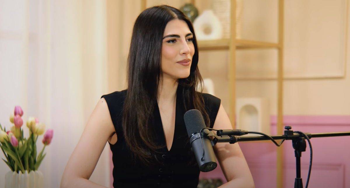 Podcast di Giulia Salemi: “Ecco perché l’ho aperto e ho voluto Beatrice Luzzi” article-post
