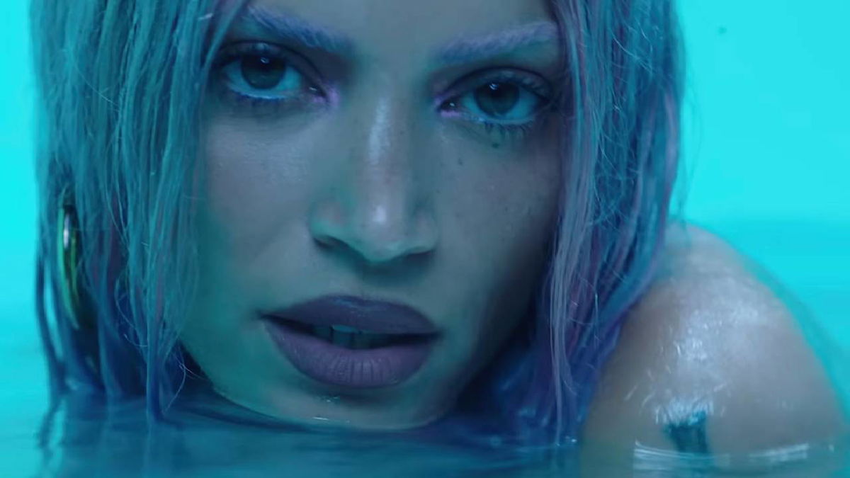 Elodie è tornata con il singolo Black Nirvana, il video è una bomba article-post
