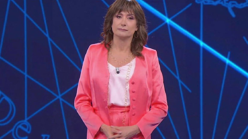 Ex naufrago scende in politica e commenta Vladimir Luxuria preview