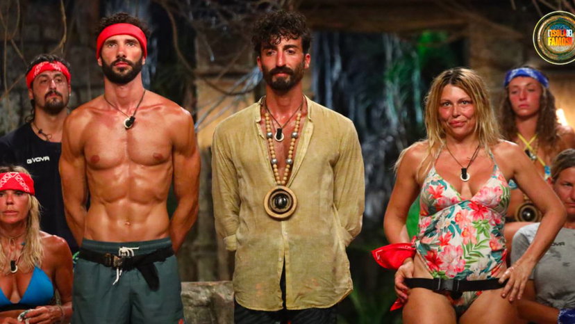 L’Isola dei Famosi: dopo un mese di omertà ecco il naufrago che ha rubato il cibo preview