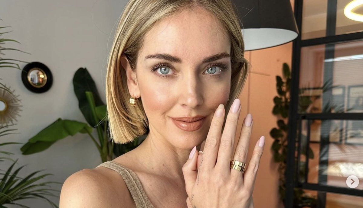 Vestiti regalati a Chiara Ferragni: come funzionava in ufficio article-post