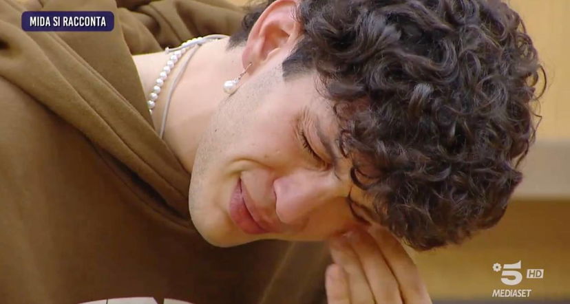 Mida piange ripensando alla bocciatura a Sanremo: “Sono terrorizzato” article-post