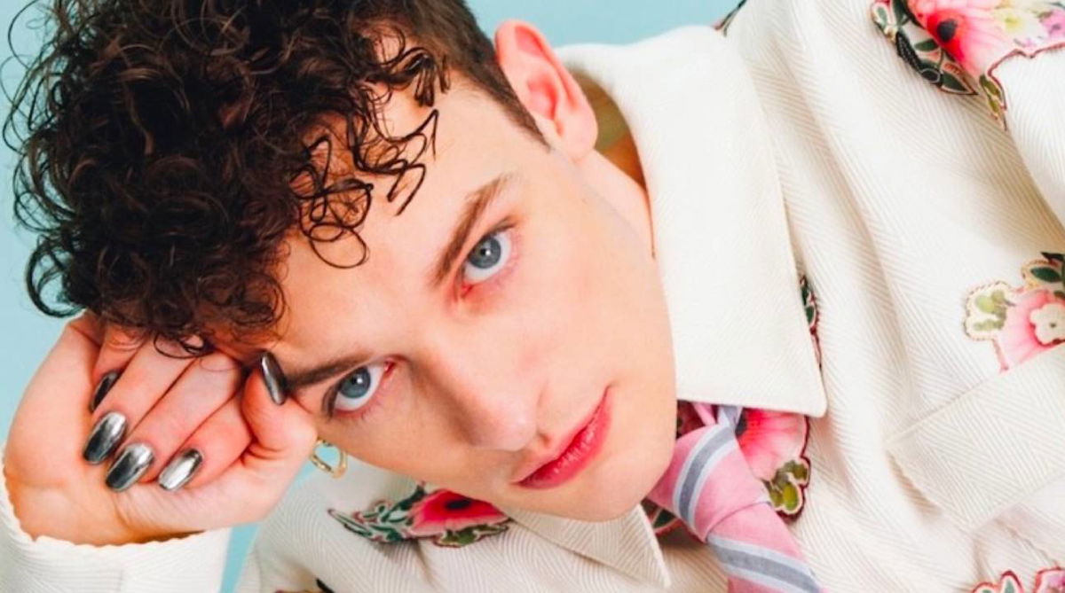 Nemo e il coming out come persona non binaria: “Difenderò per sempre la mia comunità LGBT+” article-post