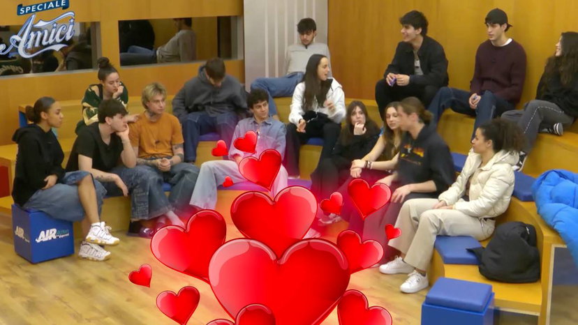 Amici 23, confessioni su un amore nato in casetta: “Non potevo frenarmi” preview