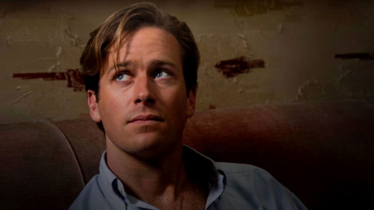 Armie Hammer parla dopo le gravissime accuse: “Ho pensato al peggio” article-post